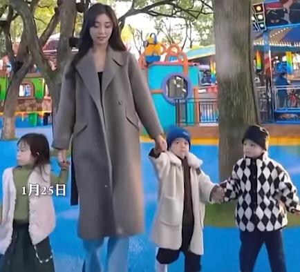 女模特每月10万养混血三胞胎,女模特每月10万养混血三胞胎完整版