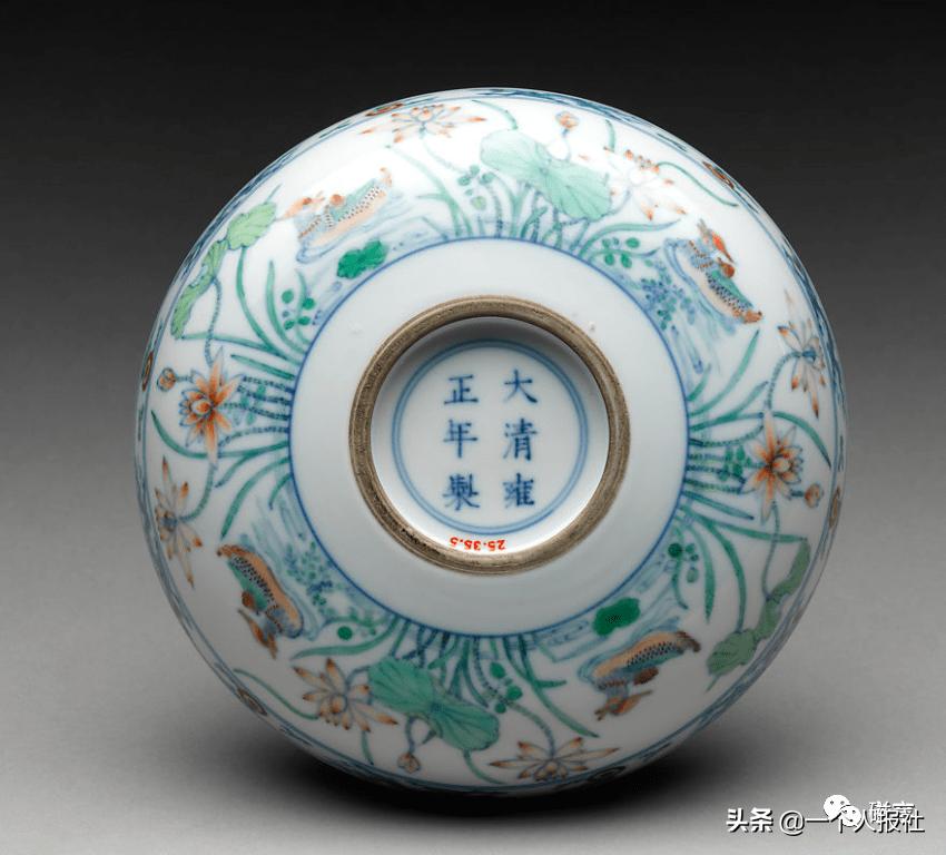 瓷中臻品景德镇,斗彩瓷的历史记录