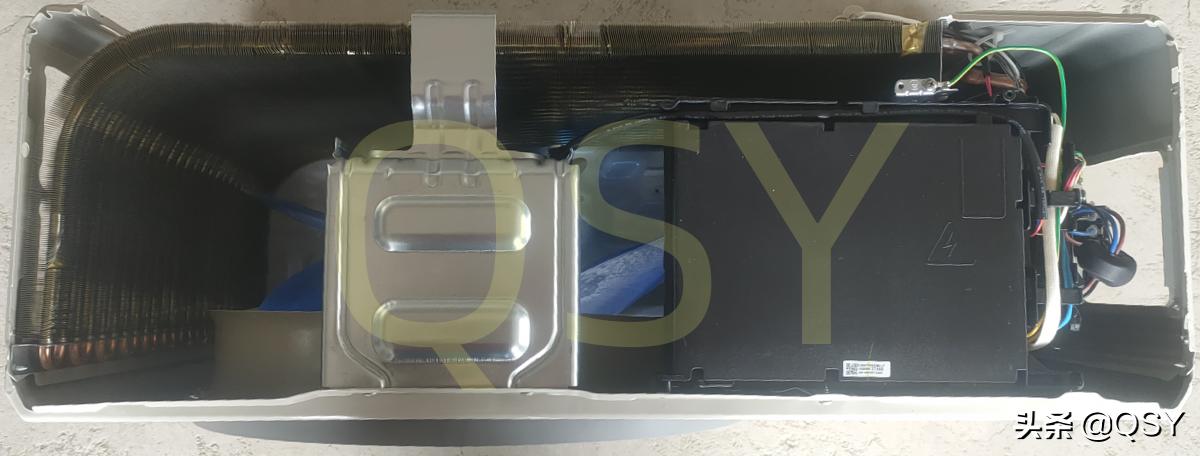 美的空调风尊旗舰版外机,美的空调风尊科技版拆解