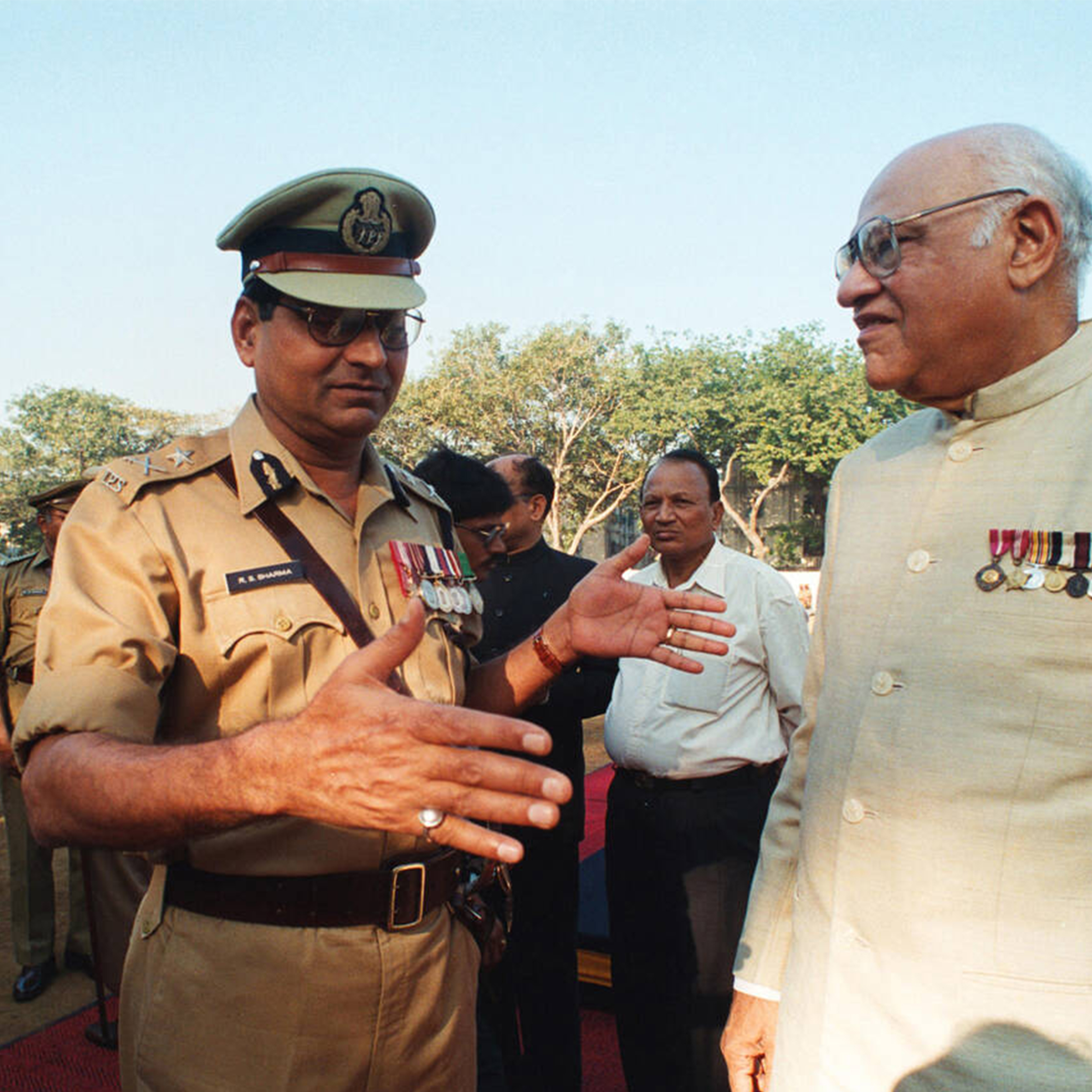 印度关门打狗,印度电影关门打狗完整版