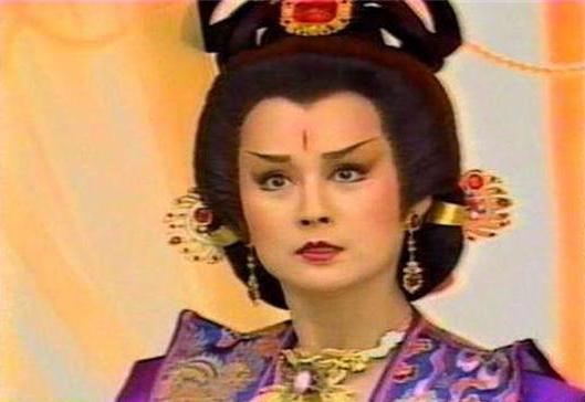武则天长啥样来自龙门石窟,武则天作为一代女皇真实长相如何