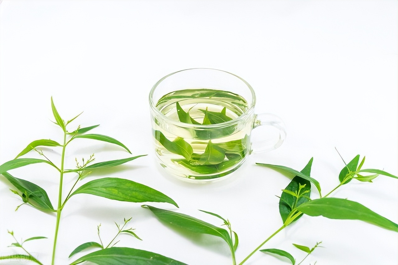 反流性咽喉炎声音嘶哑该吃什么药,病毒性咽喉炎是什么症状吃什么药