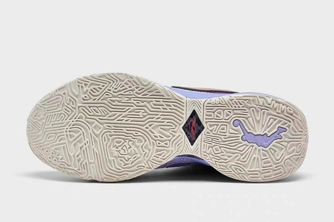 莫兰特獭兔,球鞋莫兰特一代