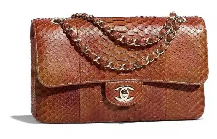 chanel必买的10件单品,chanel最新一期