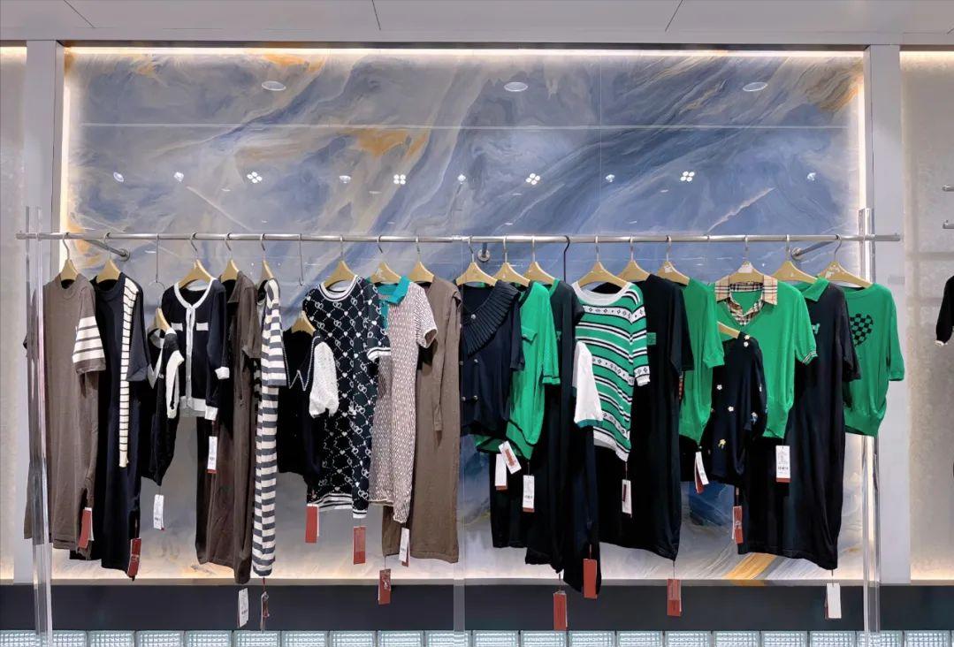 MIS·宝姿2023夏品牌折扣女装开衫桑蚕丝连衣裙马甲裤裙穿搭