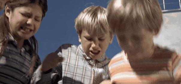 星河战队新游戏怎么玩的,星河战队一场人虫大战的视频