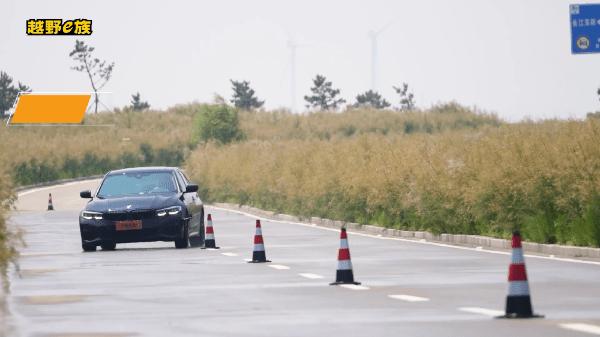 gtivs宝马1系,pk宝马