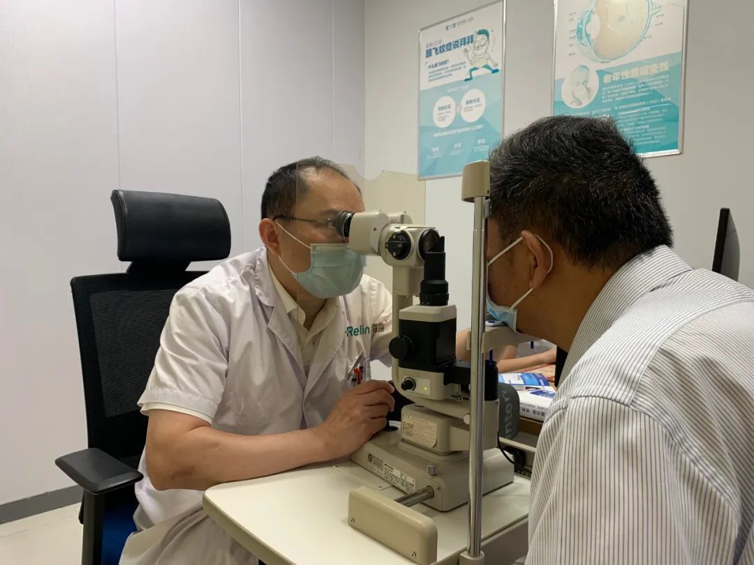 爱尔眼科医院眼底光凝术,爱尔眼科治疗眼底出血微创手术