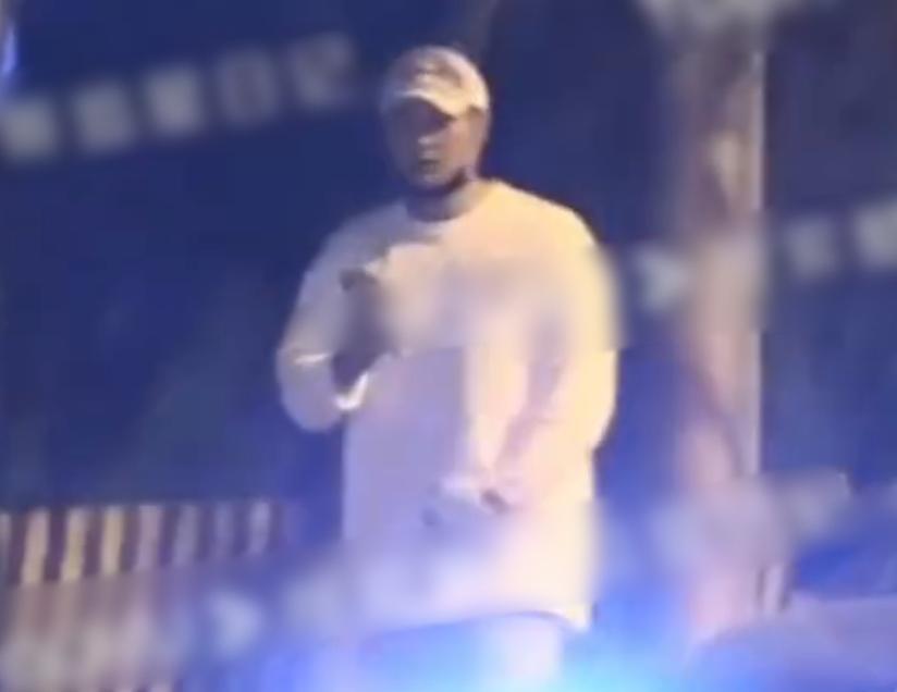 黄子韬徐艺洋出门开什么车,黄子韬带徐艺洋出席活动