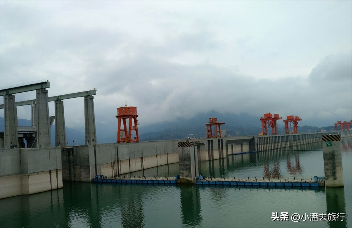 长江黄金游轮宜昌至重庆航程安排,南京至重庆长江游轮价格表