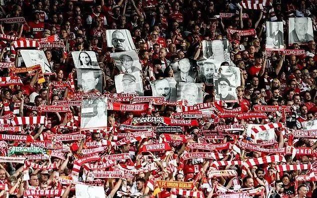 篮球和足球哪个魅力更大,足球和篮球哪个更吸引人