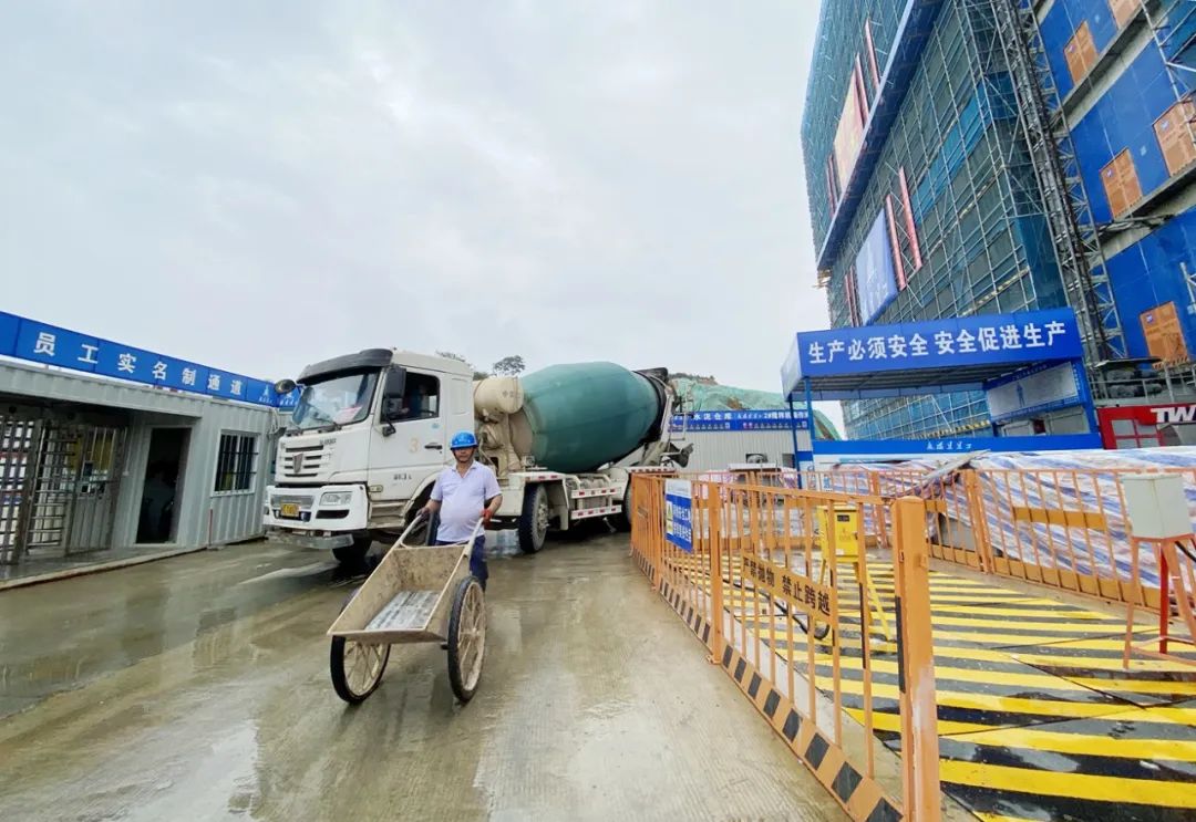 【项目奋战年】总投资6亿多元！南安这所医院迁建，一期主体封顶！