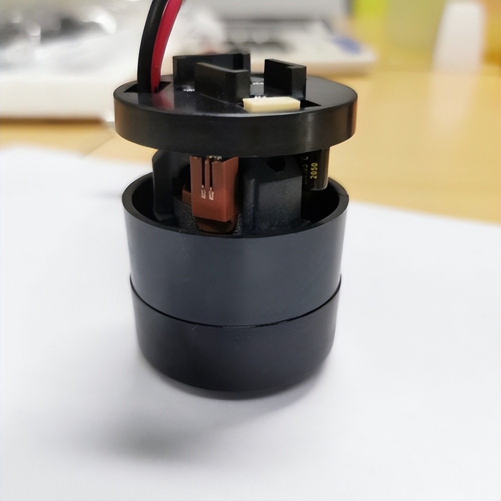 纠结买戴森哪个型号吸尘器,购买吸尘器还在纠结买什么