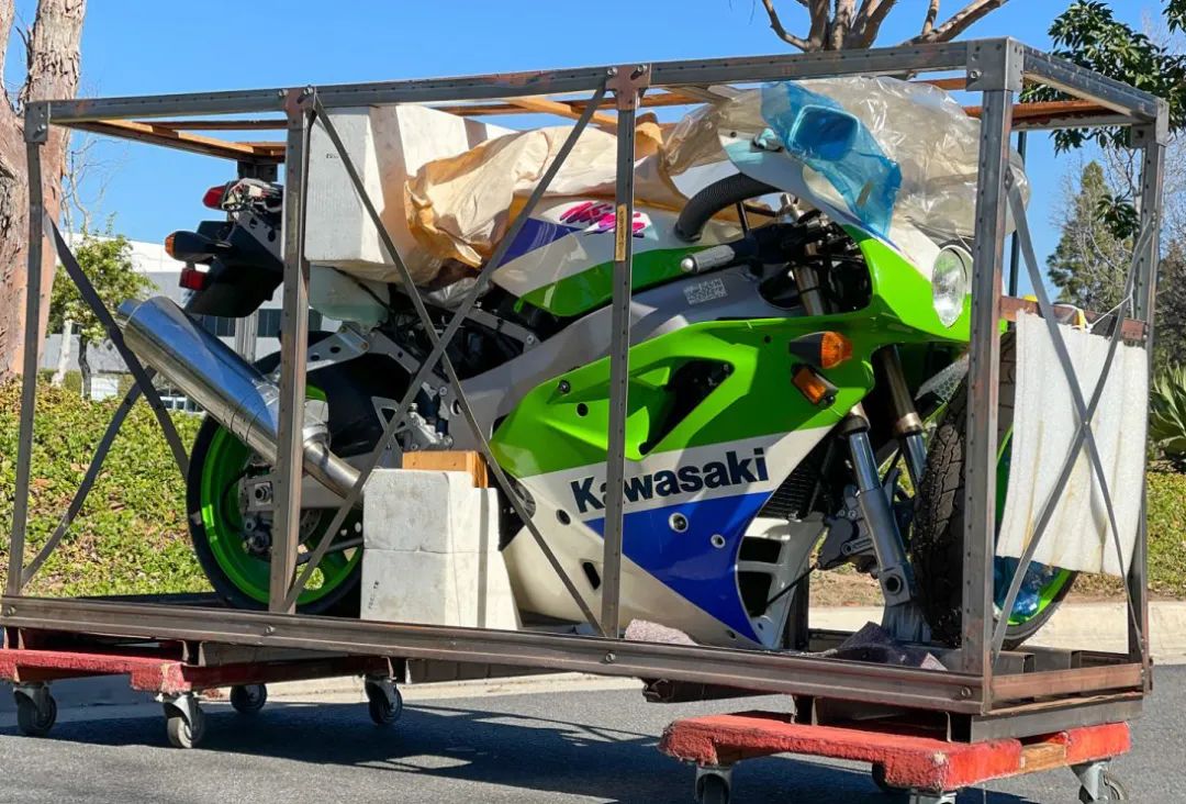 穿越时空的“全新车”，1992KAWASAKIZXR750R