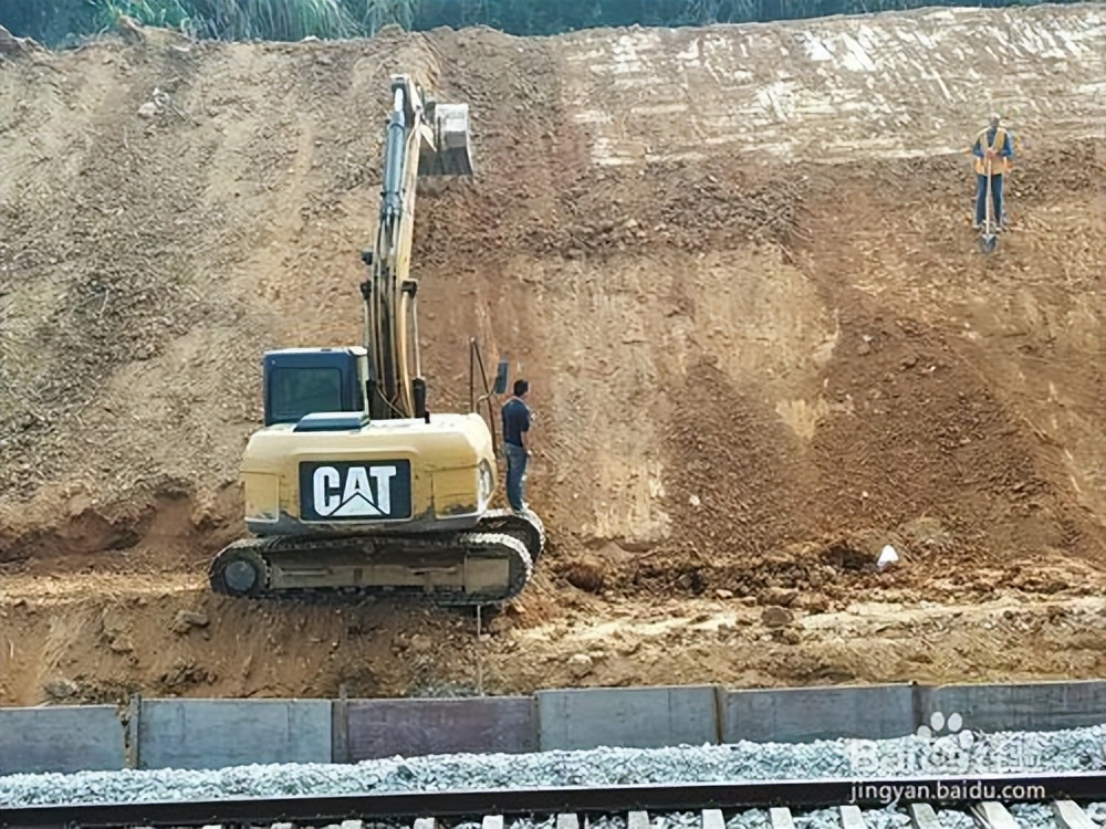 土方作业常见质量问题,土方工程边坡防治知识
