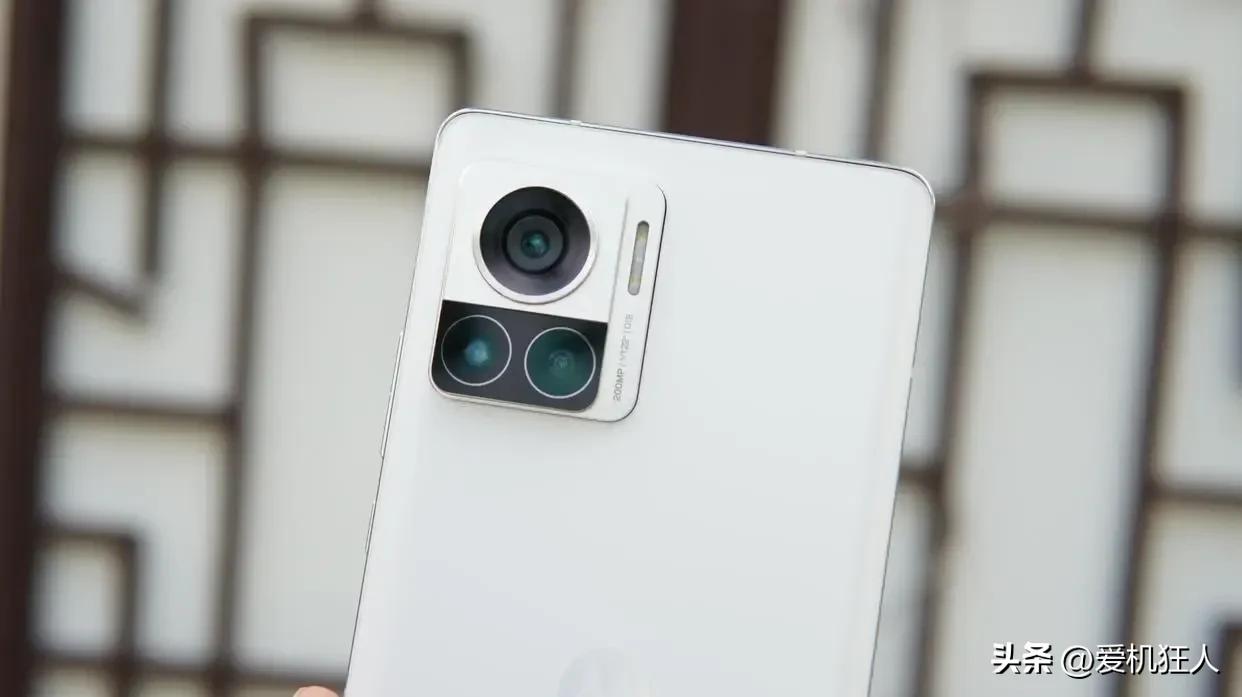 三星2亿像素手机,主摄5000万像素的手机推荐