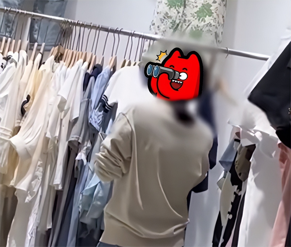 怎么买到质量一样的衣服又便宜,同样的衣服不同的店铺有差别吗