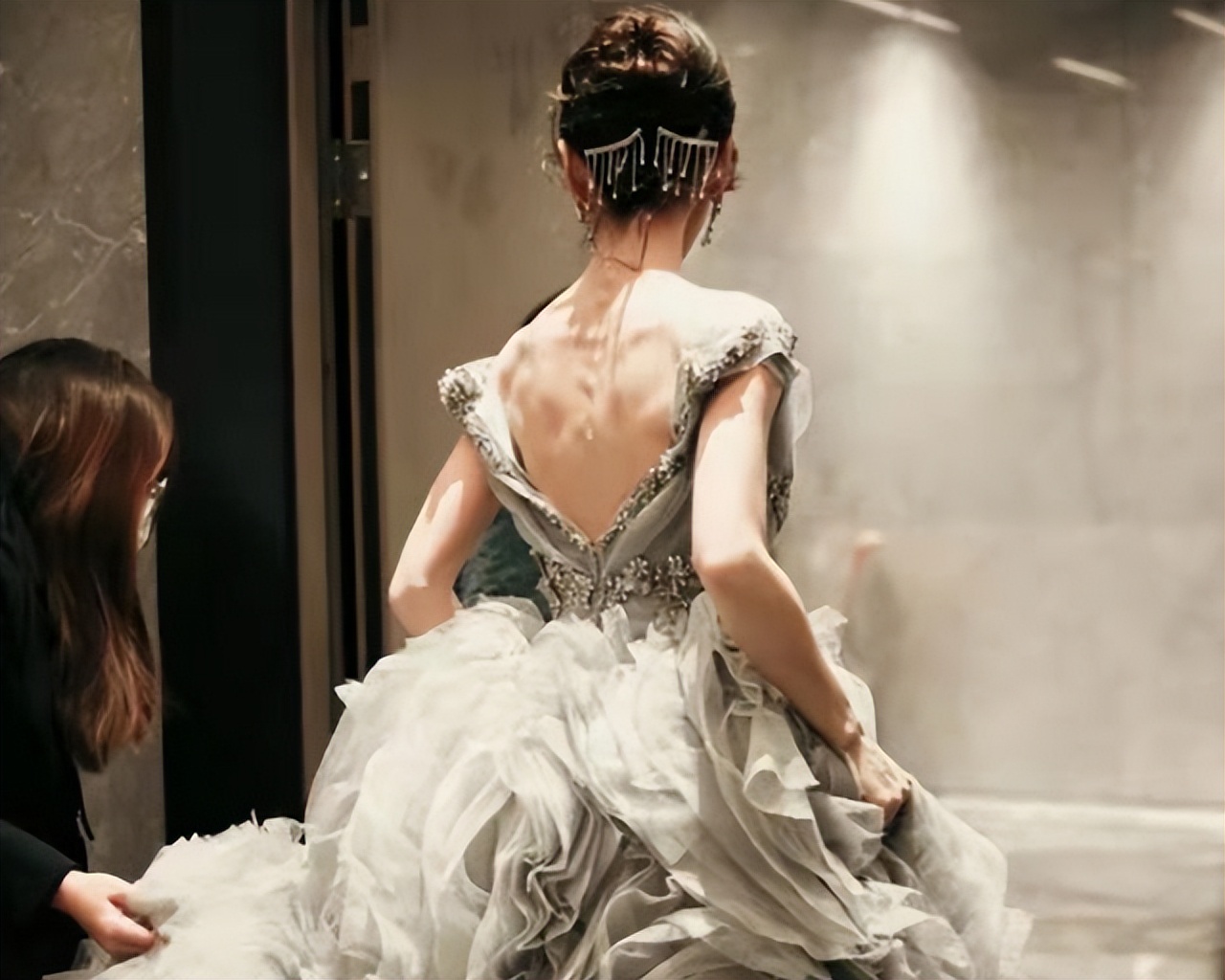 瘦到脱相的女明星真的好看吗,瘦脱相的女网红