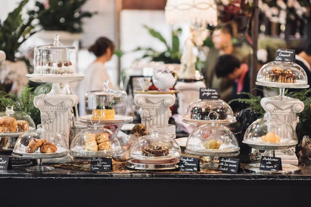 DisjarusCraftandCafe复古花园的咖啡格外的优美