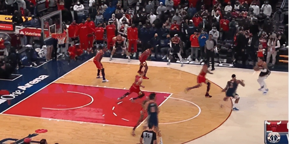 阿赞背靠背双绝杀,56分背靠背压哨3分绝杀历史第一人