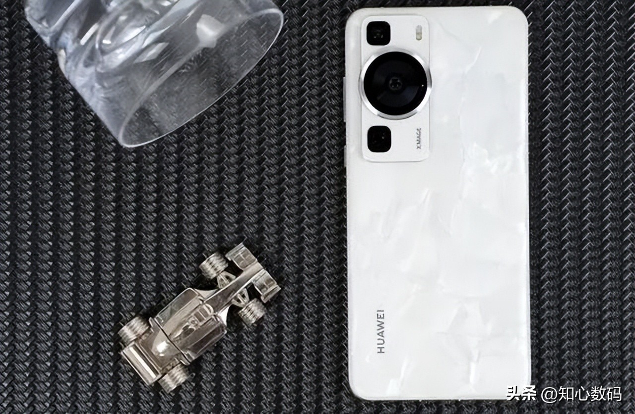 到底买苹果14pro还是华为p60pro,苹果14p和华为p60pro哪个值得买