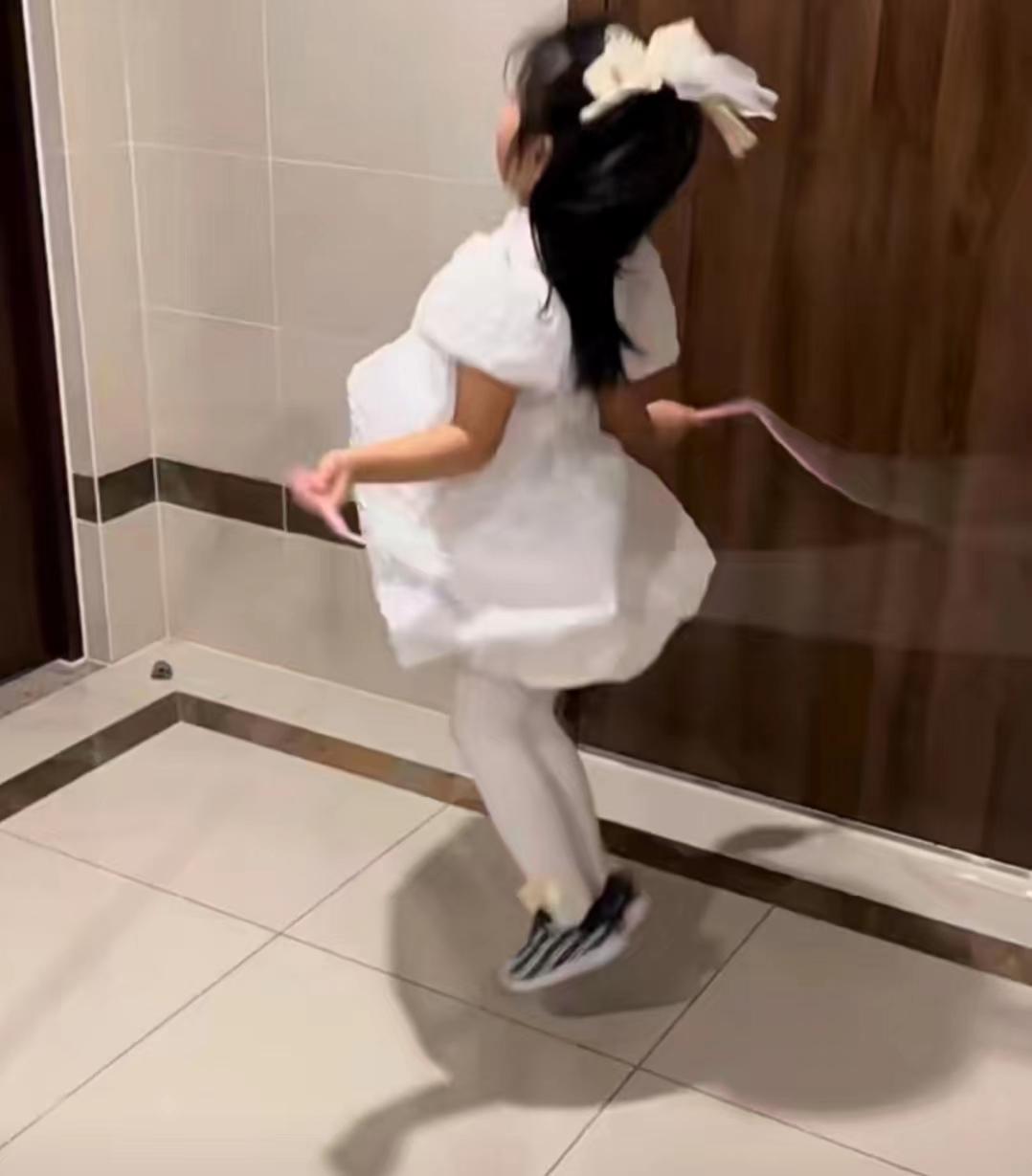 6岁半女孩半年只长2cm？原因太常见！爸爸1个举动，避免身高损失