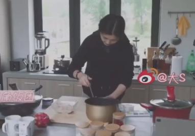 大s和汪小菲说具俊晔节俭 (汪小菲大s具俊晔)