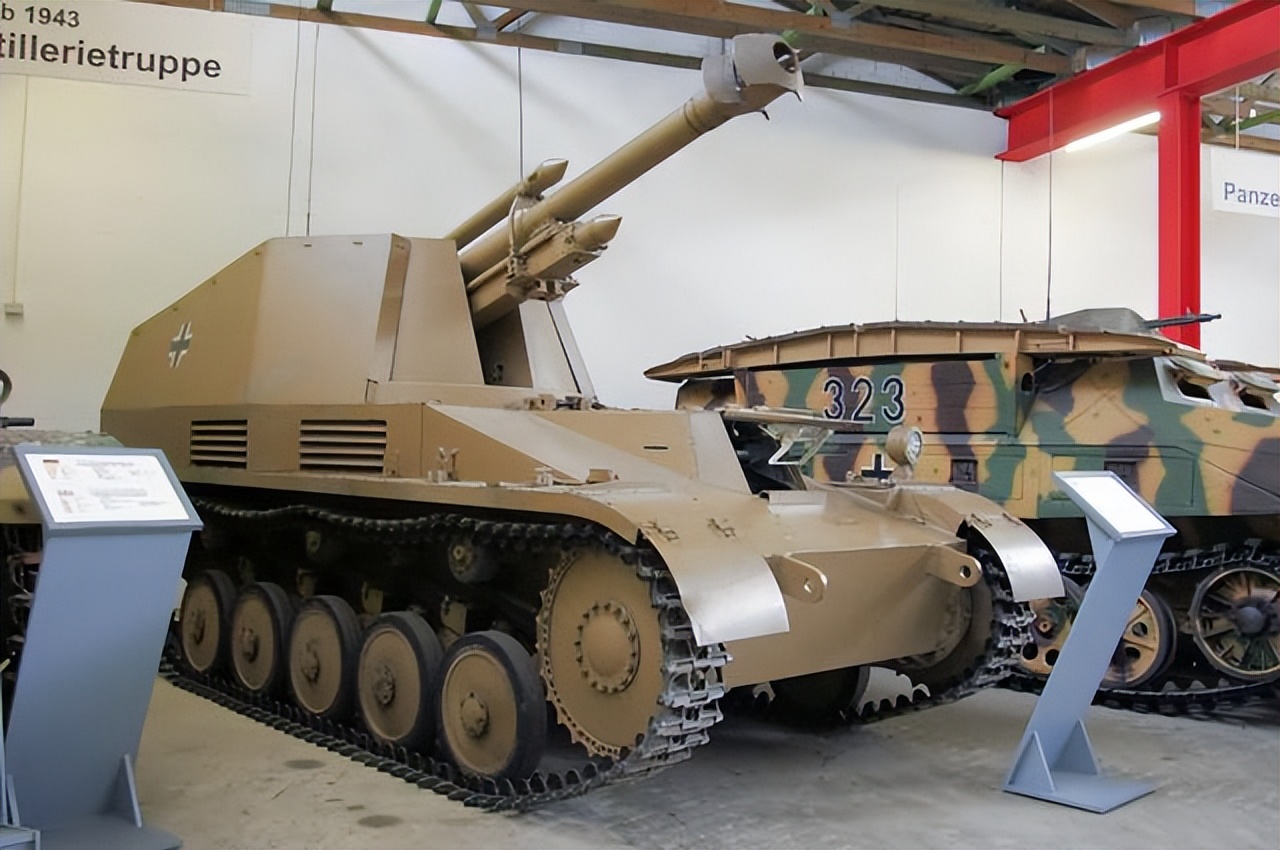 德军二号坦克,二战德军二号坦克纪录片