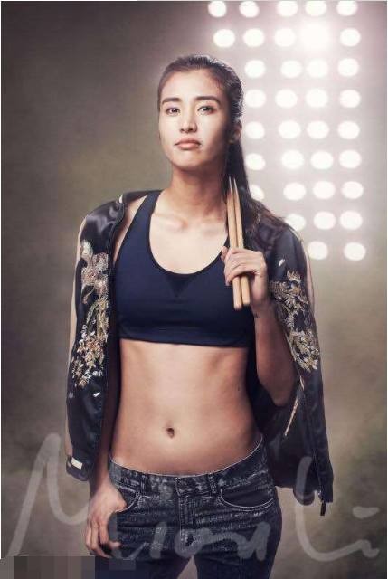 最美门将赵丽娜小蛮腰,守门员赵丽娜个人资料