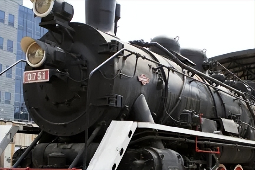 托马斯蒸汽机的发明,托马斯蒸汽火车原理