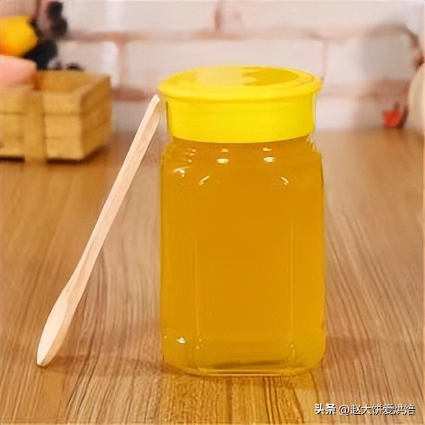 蜂农买的蜂蜜怎么辨真假,蜂农鉴别蜂蜜方法