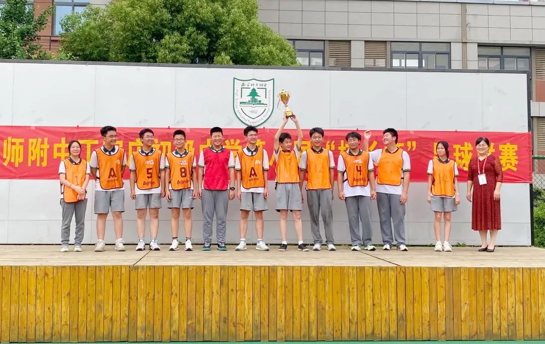 “足”够精彩，只“茵”热爱！栖霞区这所初中足球赛迎来决赛！