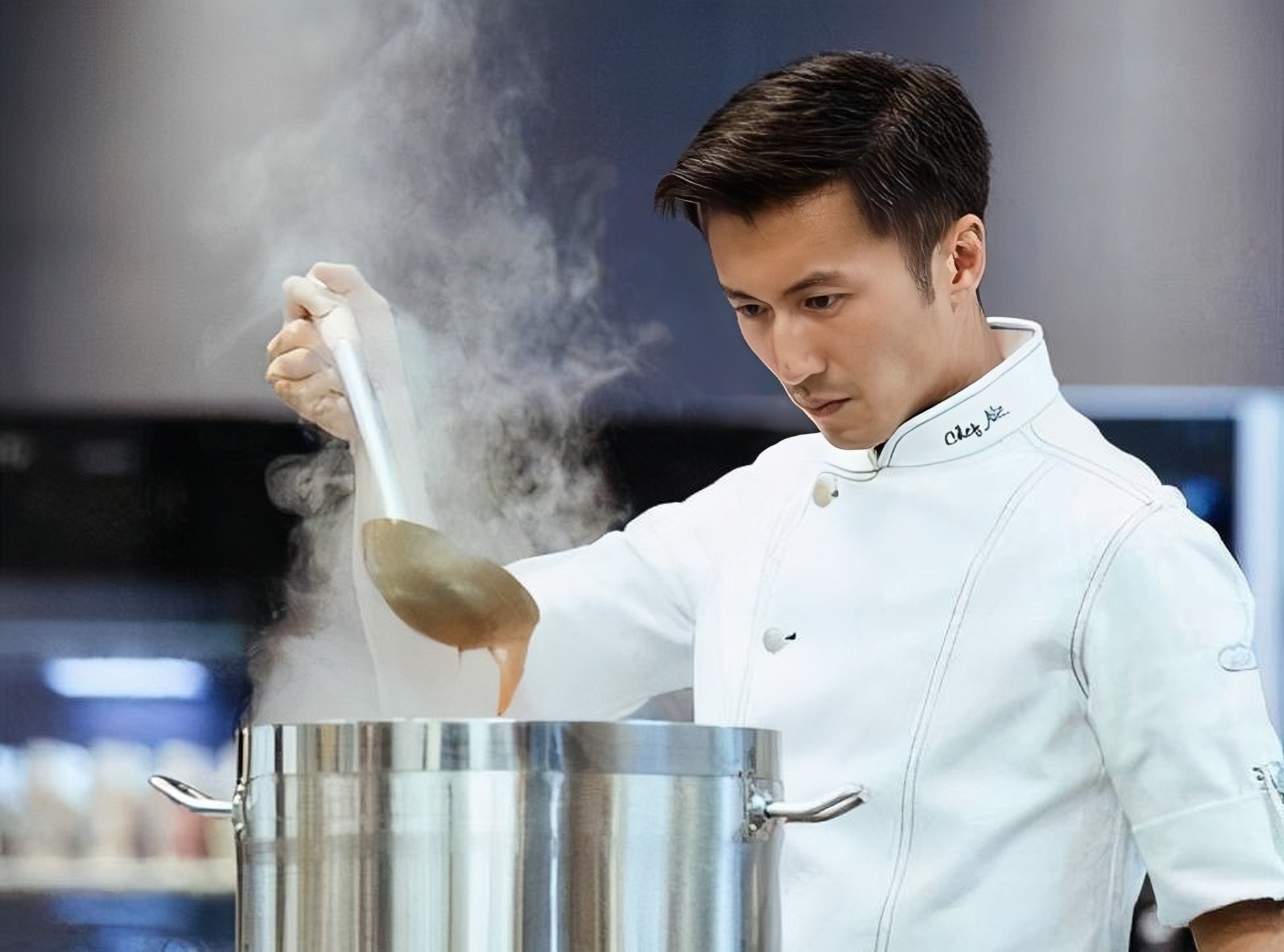 巅峰时期的谢霆锋有多么迷人,谢霆锋在香港娱乐圈什么地位