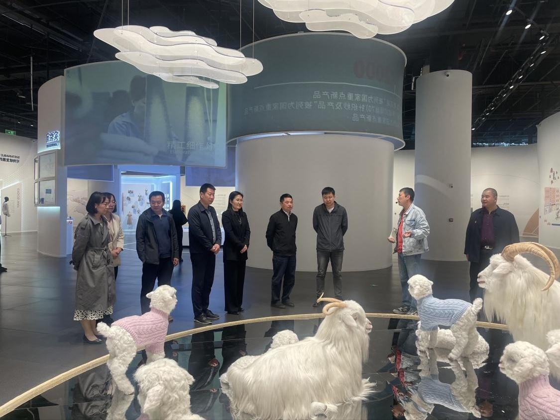 郑州市科协*党**组书记张泽宏一行赴山东、内蒙古考察科技馆新馆建设及运行管理工作