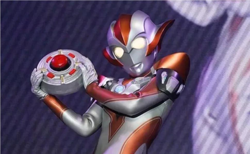 今年520，不如在家看奥特曼，总有合适你的女神