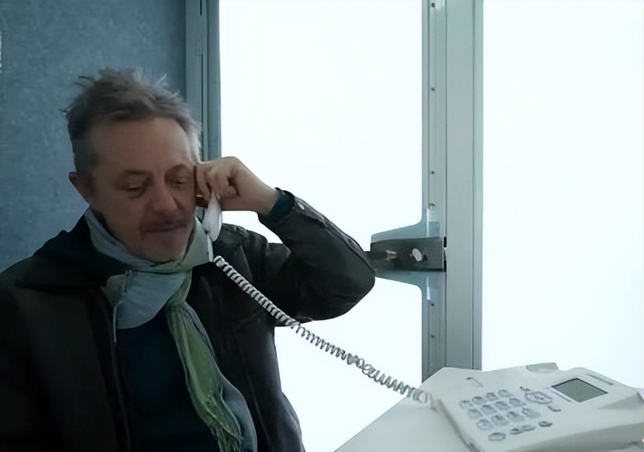 发达国家为何一直在用固定电话,为什么发达国家都用固定电话