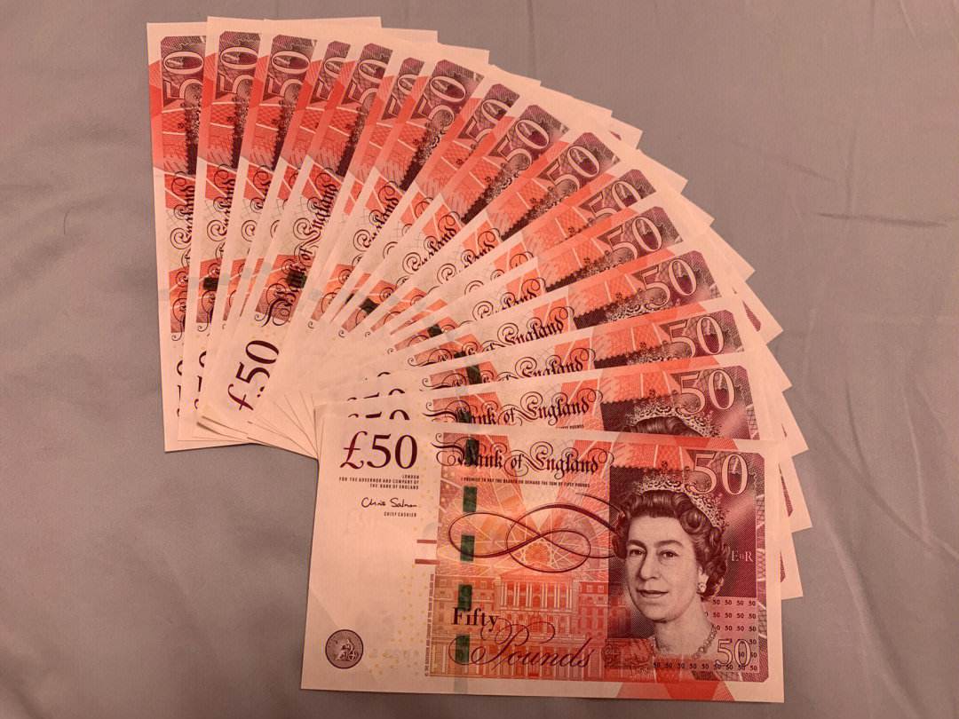 全球货币支付排名：美元涨至41.74％，欧元跌到32.64％！人民币呢