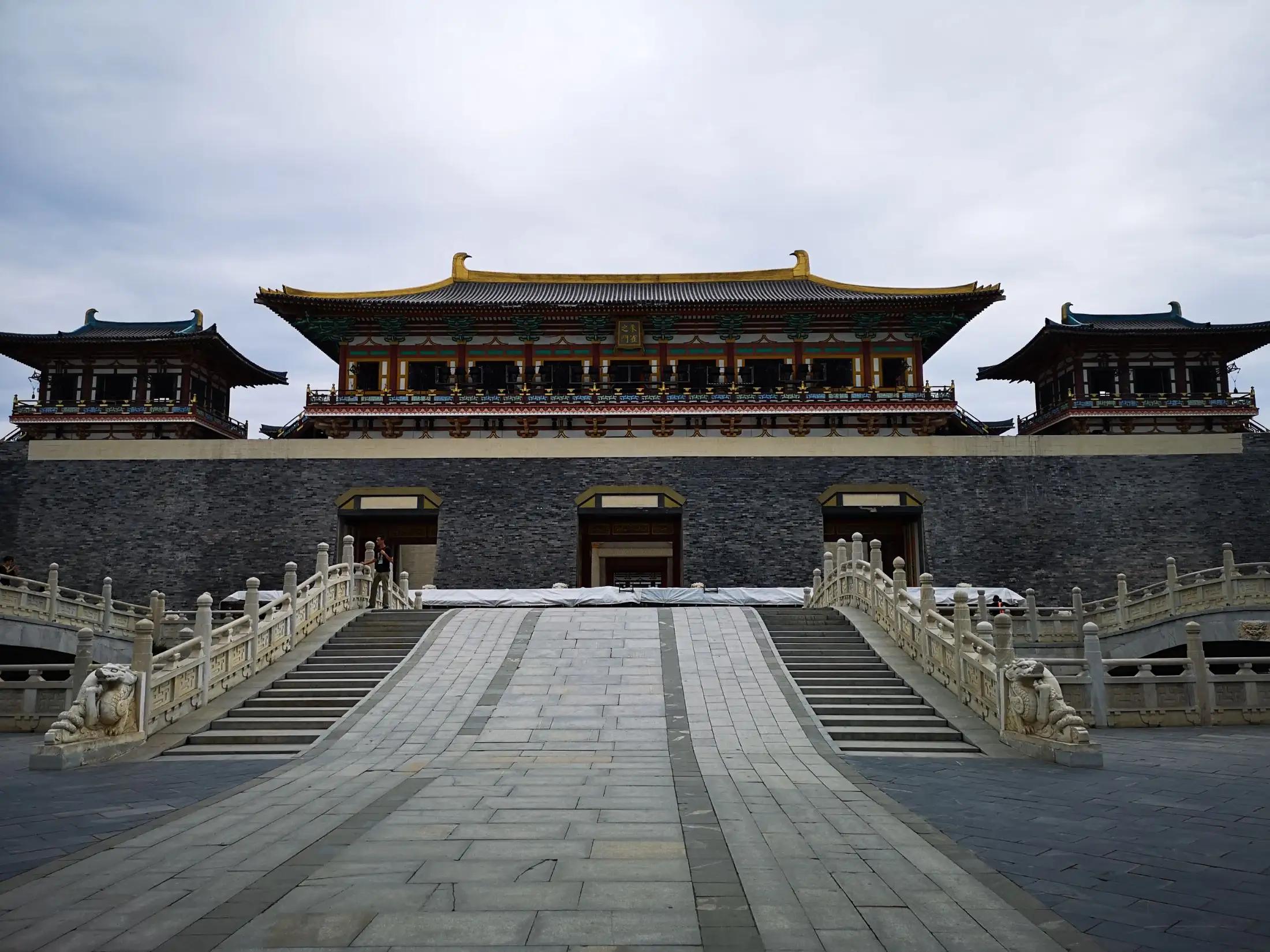 论唐朝皇帝尊号的由来以及它是怎样发展的？