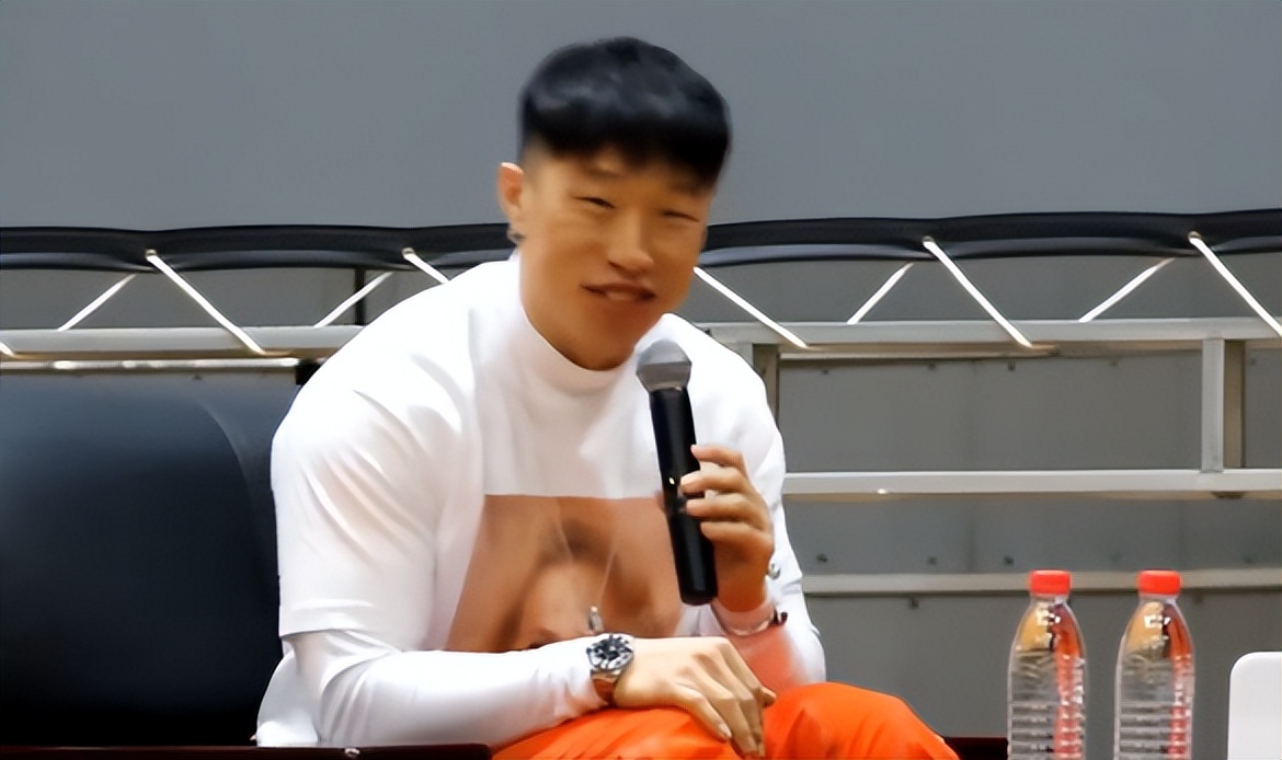 何超莲和尚九熙是不是发小,何超莲尚九熙关系