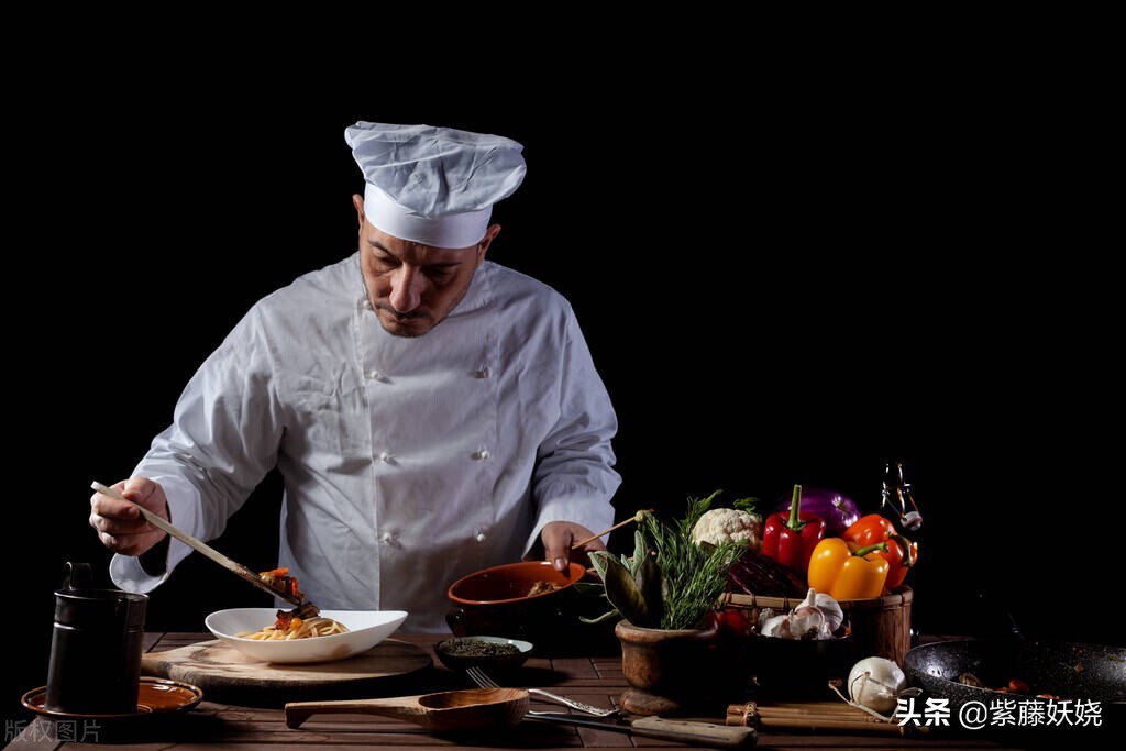 吃饭吃到苍蝇怎么赔偿,在饭店吃饭吃到苍蝇怎么解决