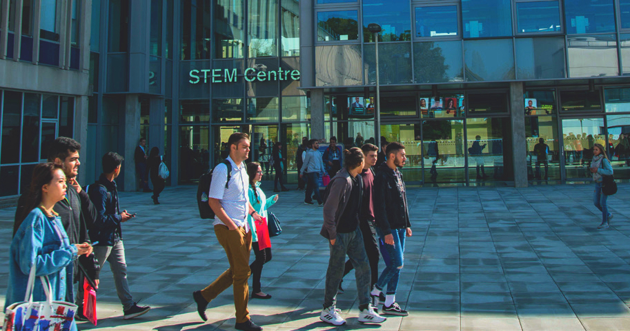 英国埃塞克斯大学世界排名,英国的埃塞克斯大学是什么样的