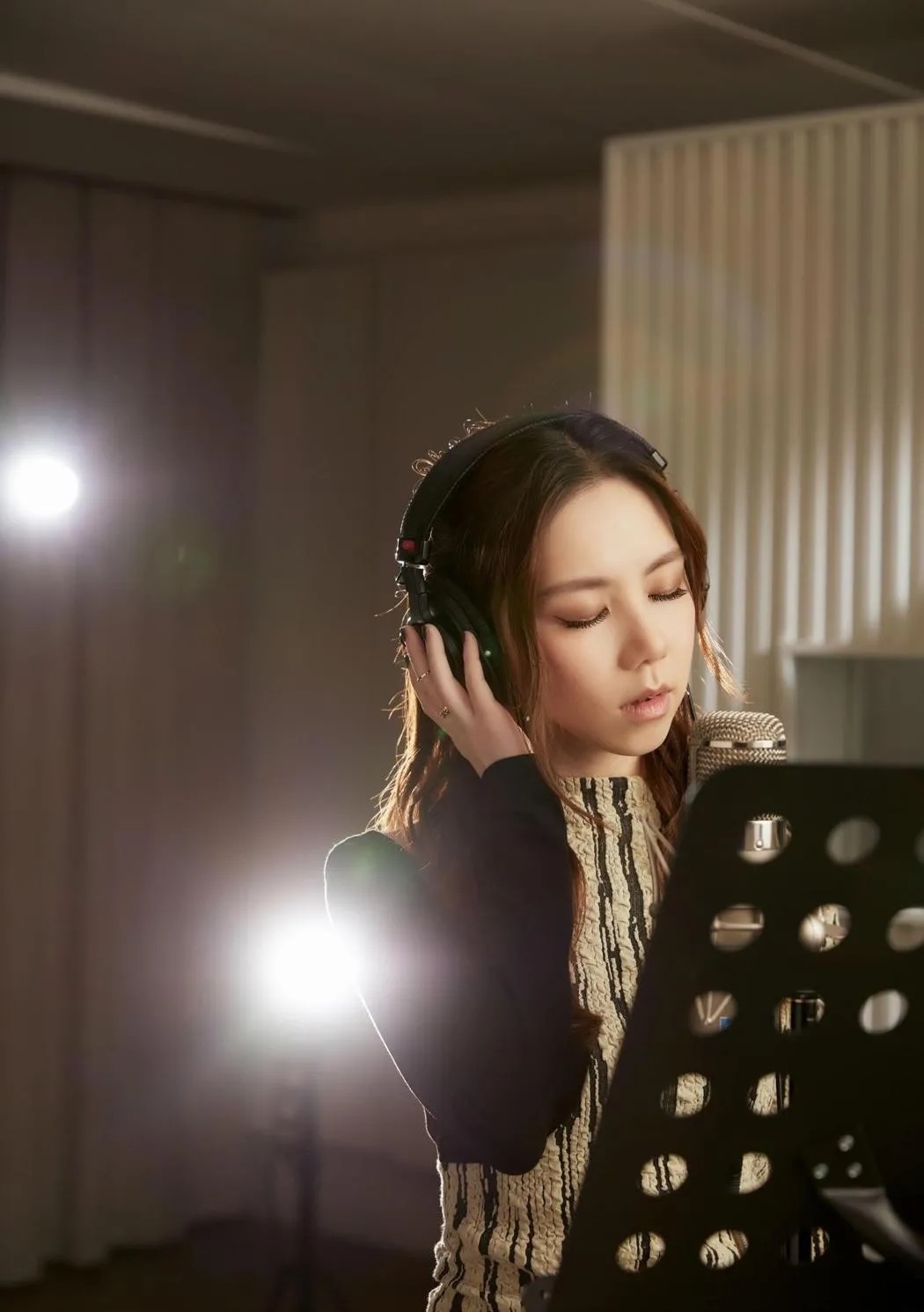 邓紫棋演唱会录视频的粤语歌,邓紫棋粤语歌完整版视频