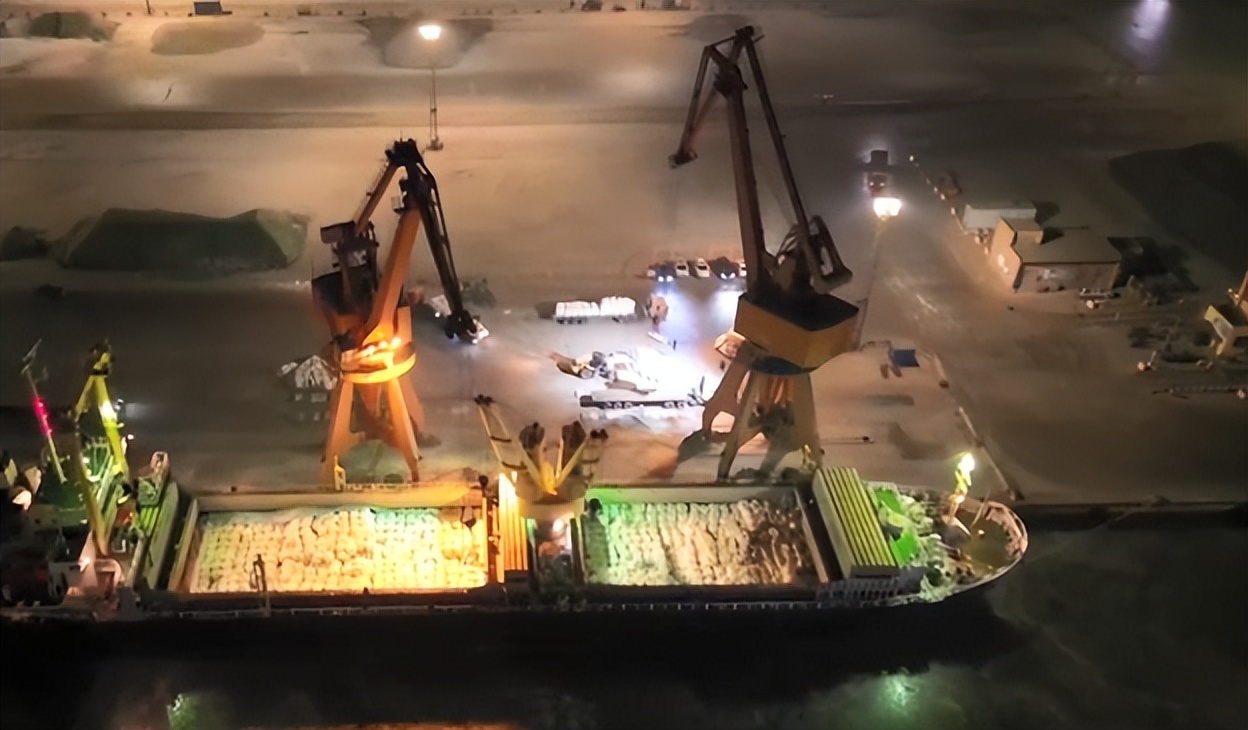 打通春耕农资运输,农资配送助春耕