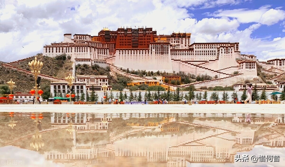 平定叛乱，册立达赖