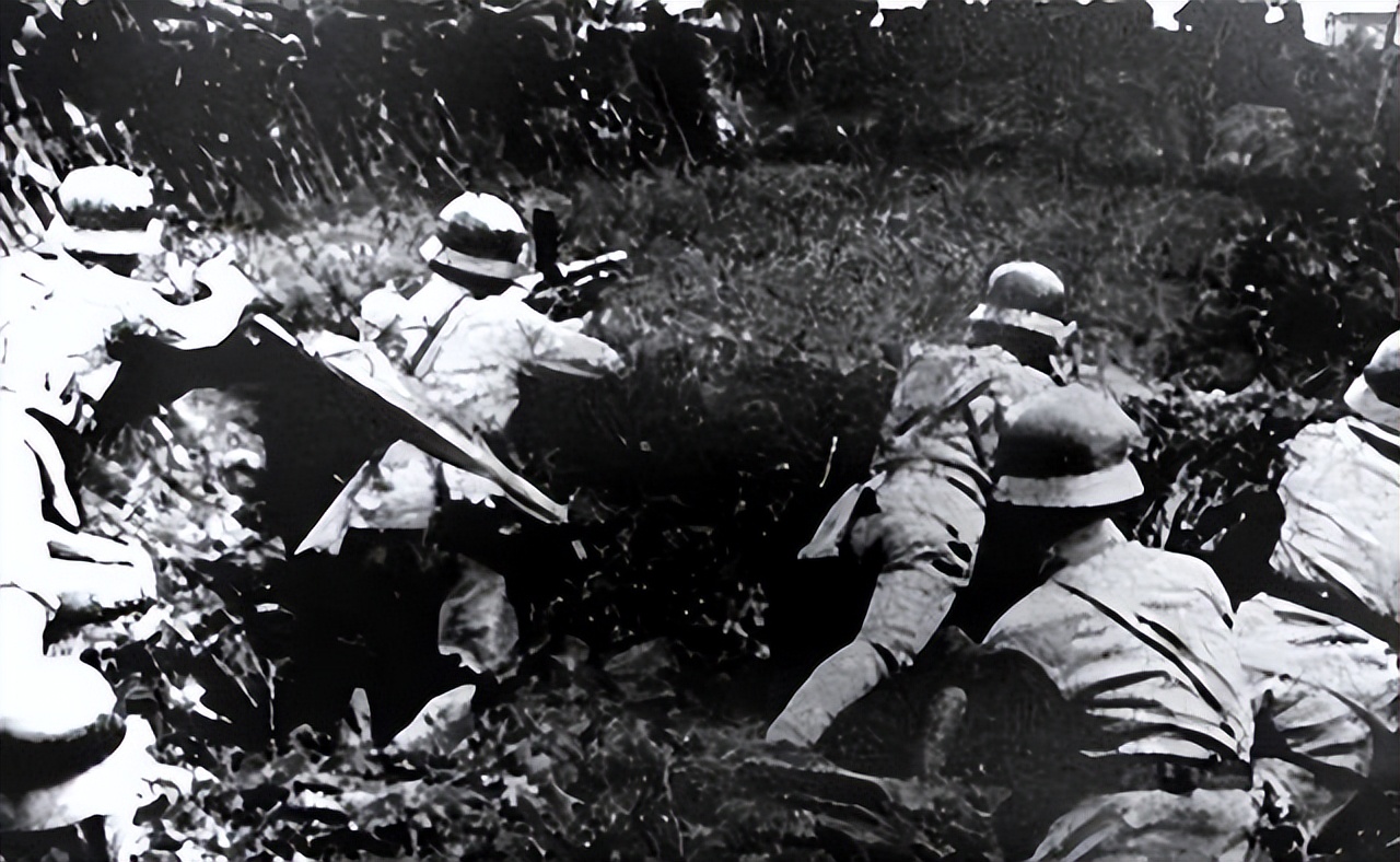 三个月打光国军精锐部队，70万国军难敌30万日寇，真相究竟为何？