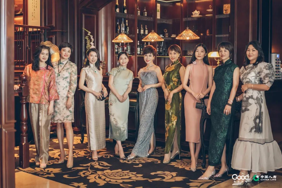 |双星有约|美好星座派对，美好同学在西子湖畔演绎复古摩登范儿