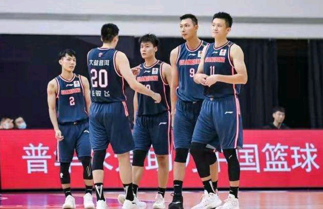 广东17人大名单更新！马尚回归三外援就位MVP复出杜锋主场战群雄