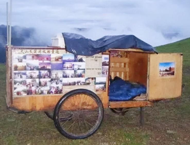 天下第一疯谢建光行走路线,天下第一疯谢建光得了什么病