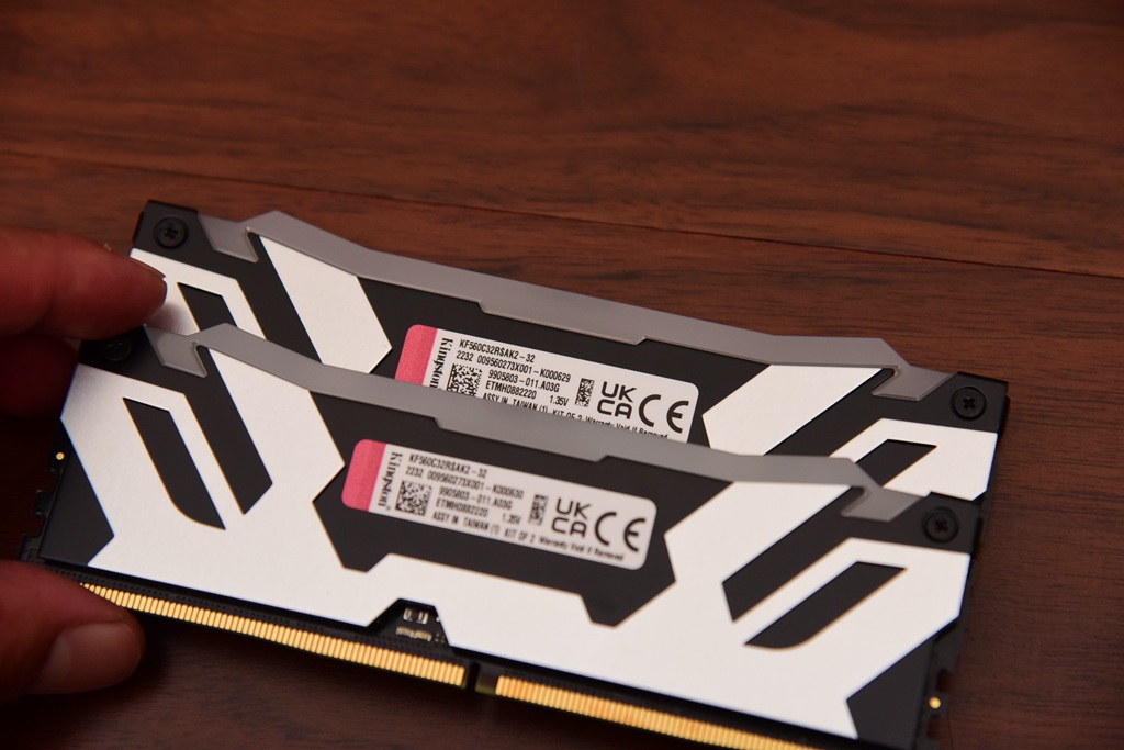 来自服务器血统的游戏主板—美超微C9Z790-CGW,打游戏怎么样?