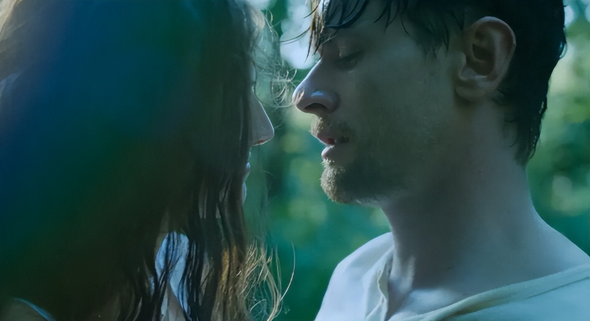 连着8场激情戏，这是不花钱能看的吗